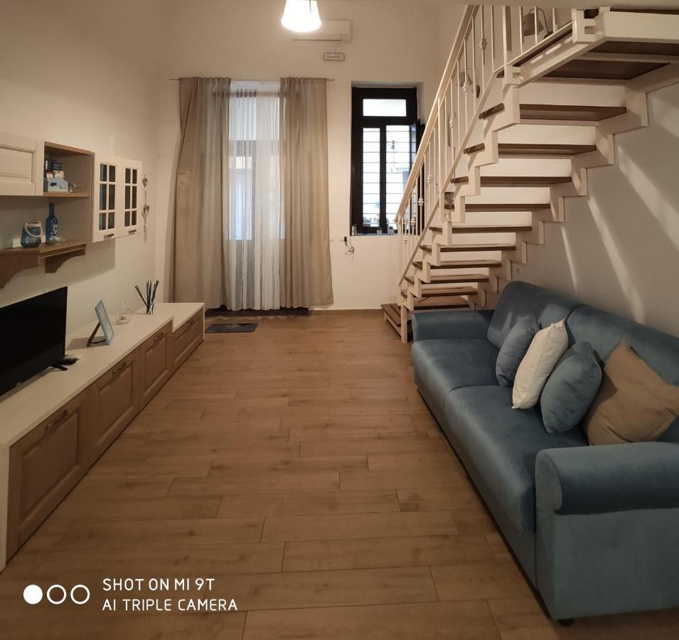 Minu Apartment Gaeta Exterior foto